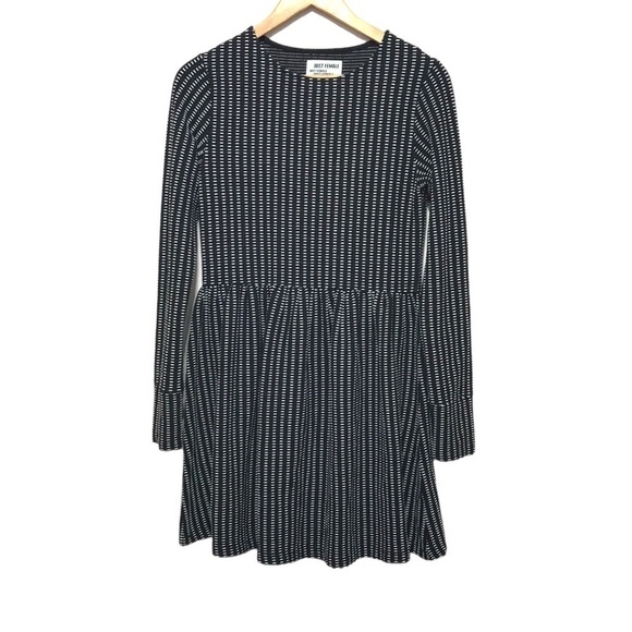 JUST Female TRAIN SHOP DRESS long sleeve black white size Small oversized - Picture 4 of 13